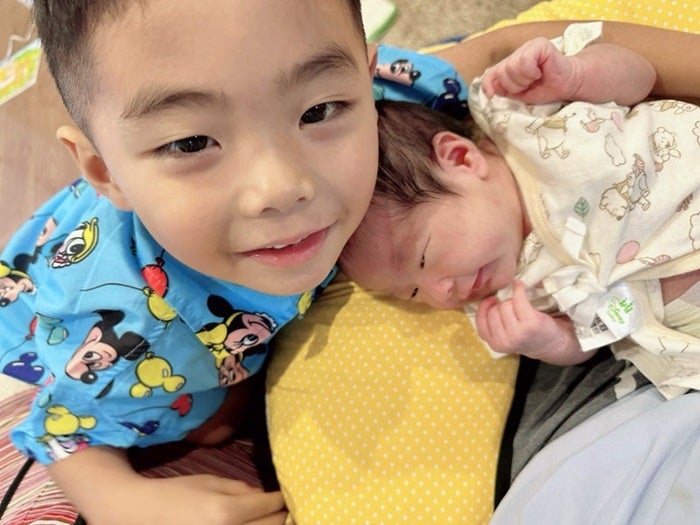 【写真・画像】 あぢゃ、長男の出生届提出時に起きていたハプニング「なので今回めっちゃ慎重に書いた」 　1枚目