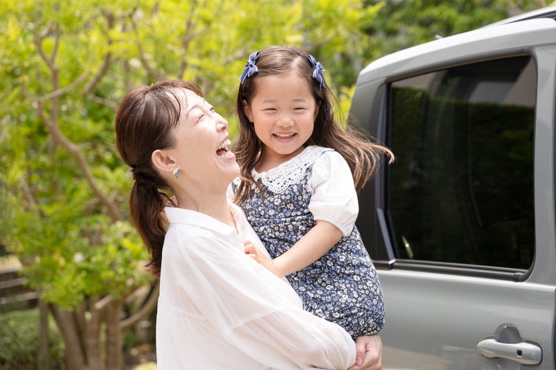 【画像】笑顔な小原正子さんと長女のこうめちゃん