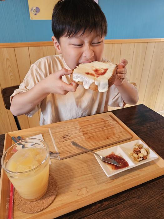 【写真・画像】 小原正子、子ども達から大好評だった朝食「ボリューム凄い」「すごく美味しそう」の声 　1枚目
