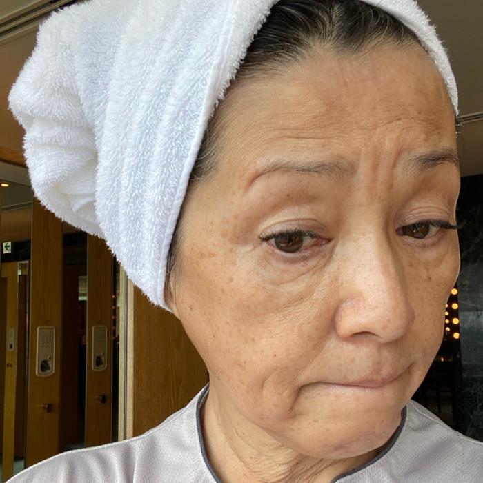  かとうかず子、65歳のすっぴん姿を公開「眉毛もう少し太くしたら？」 