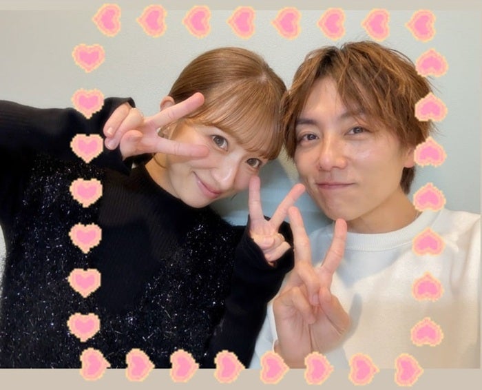 【写真・画像】 杉浦太陽、“いい夫婦の日”に妻・辻希美との2ショットを公開「いつまでも自然体でいようぜ」 1枚目