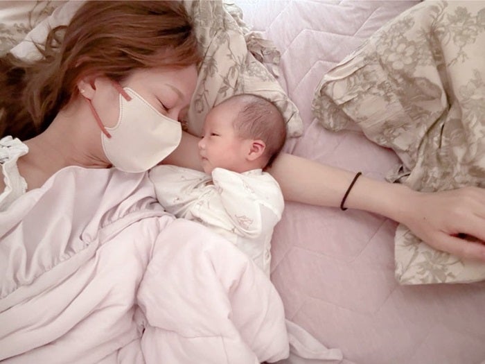 【写真・画像】 辻希美、3連休の朝の様子を報告「休みの日に限って早く起きるやーつ」 　1枚目