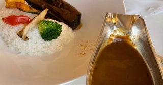渡辺徹、度肝を抜かれたビーフカレーを公開「初めて見ました」「美味しそう」の声