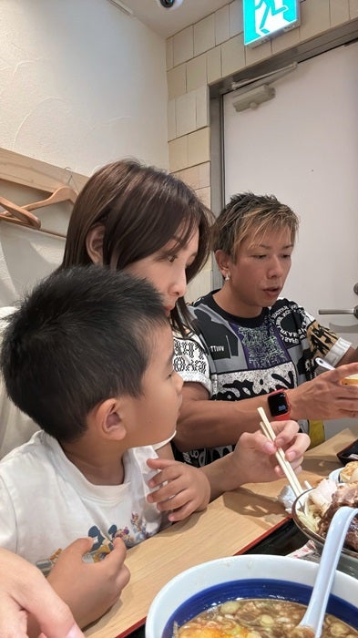 【写真・画像】 はあちゅう氏、元夫・しみけんと堪能した料理を公開「とても美味しかったけど」 　1枚目