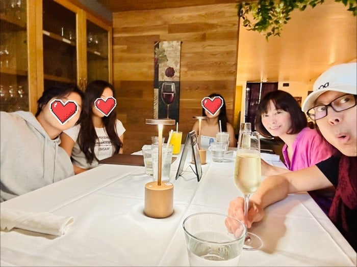 【写真・画像】 つんく♂、19年目の結婚記念日を迎えたことを報告「愛してるぜぃ！！」 　1枚目