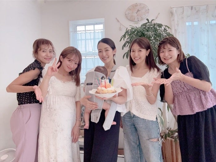【写真・画像】 辻希美「もう私達20年の仲」出産前に遊びに来てくれた友人達「次は出産後かな」 　1枚目