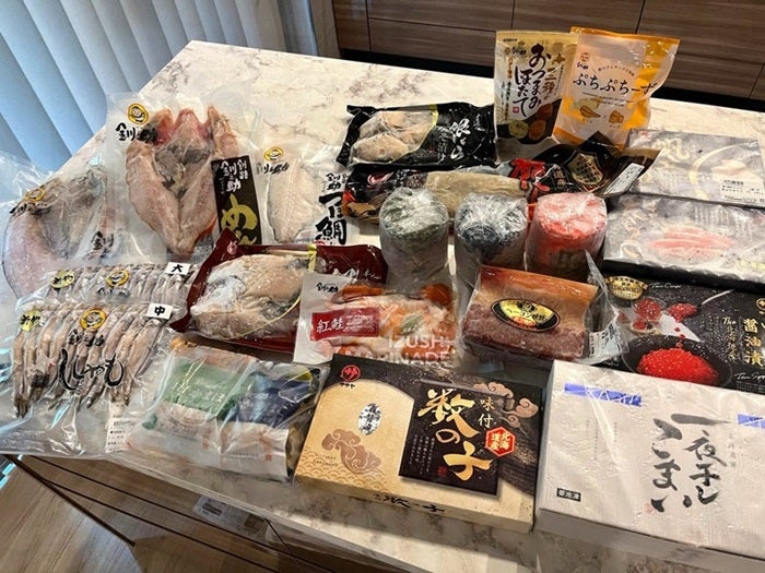 【写真・画像】 藤あや子、北海道から届いた豪華な品を公開「お料理好きにはたまりませーーーん」 　1枚目