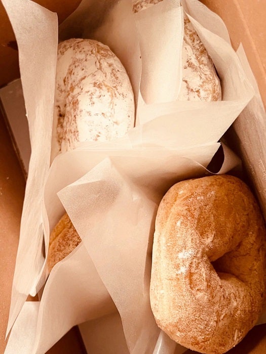 【写真・画像】 ダイアモンド☆ユカイ、長野博が人気店に並び買ってきてくれたもの「超フカフカで超美味い」 　1枚目