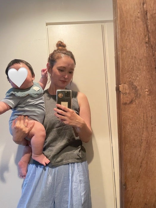 【写真・画像】 「腰は今にも砕けそう」生後5か月で体重が10kgを超えた息子「ミルクの量は本当にずっと悩み続けていて」 　1枚目