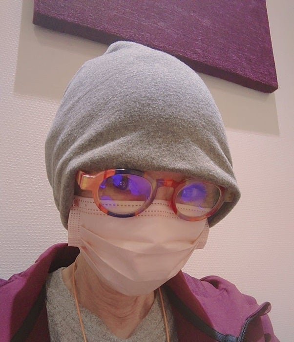 【写真・画像】 秋野暢子、内視鏡手術の結果を聞くために病院へ「綺麗に取れたでしょうか？」 　1枚目