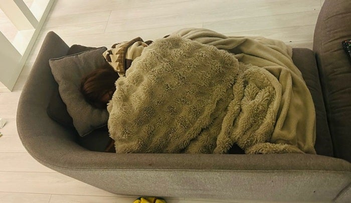 【写真・画像】 ココリコ遠藤の妻、インフルエンザでダウン「家事、子供達の世話ぜーんぶやってくれた」 　1枚目