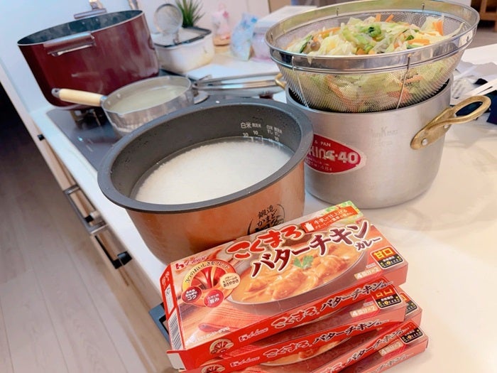 【写真・画像】 辻希美、米を1升炊いて大量に作った夕食「中学生7人高校生1人が遊びに来て」 　1枚目