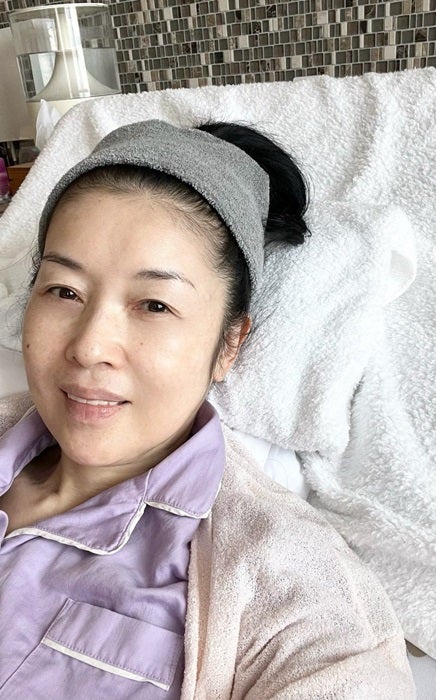 【写真・画像】 藤あや子、子宮と卵巣の全摘手術から1年が経過「痛みに耐えたあの日」 　1枚目
