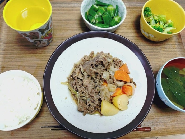 【写真・画像】 山田花子「たくさん入っててお得」100円で購入した野菜を使った夕食「リクエストされた」 　1枚目