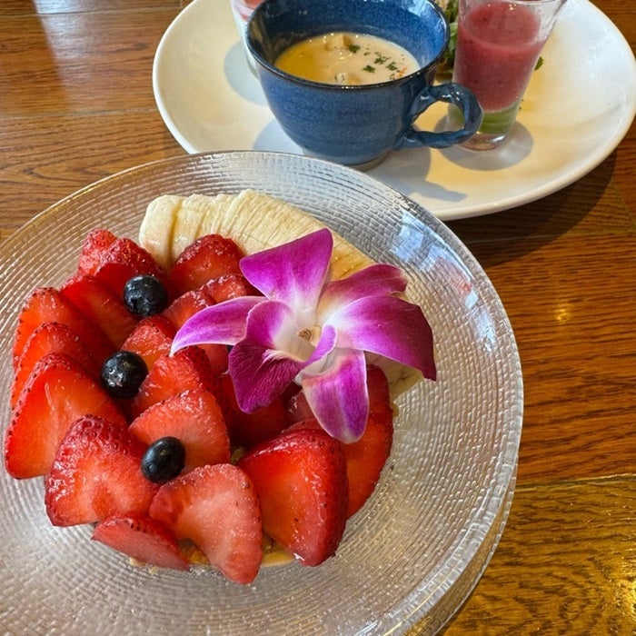 【写真・画像】 桜井奈々、念願のカフェでブランチを満喫「ハワイとディズニー雰囲気が楽しめて」 　1枚目