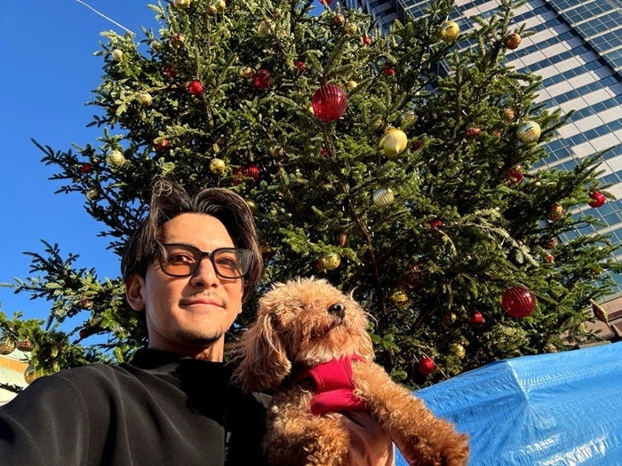 【写真・画像】 あいのり・ヒデ、愛犬が2週間ぶりに散歩復帰したことを報告「復帰おめ！」 　1枚目