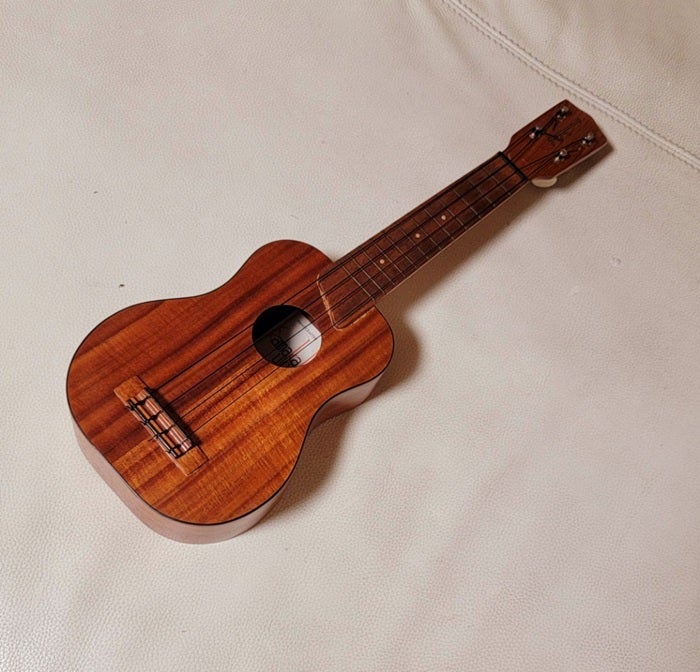 【写真・画像】 モト冬樹、野口五郎から買い取った品を公開「安く売ってもらったんだよな」 　1枚目