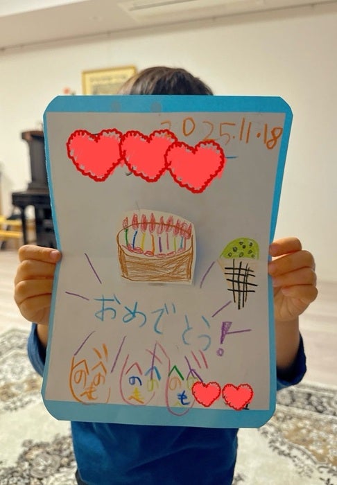 【写真・画像】 小倉優子、9歳になった次男の誕生日を祝福「繊細で優しい次男」 　1枚目