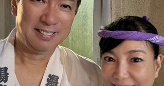 堀ちえみの夫、地元のお祭りで妻とのツーショットを公開「カッコイイ」「お似合いです」の声