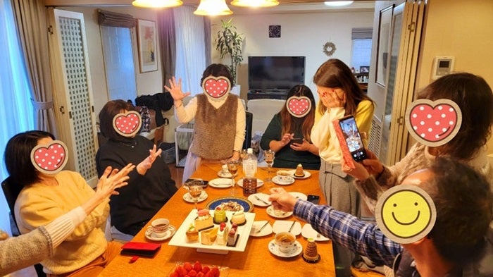 【写真・画像】 モト冬樹、じゃんけん大会で泣き崩れる妻の姿「楽しそう」「みんな可愛い」の声 　1枚目