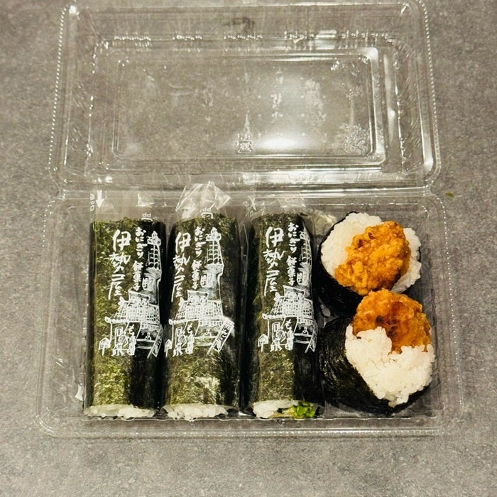 【写真・画像】 だいたひかる、義実家で大量に貰ったお土産を公開「開店1番のりで買ってくれたそう」 　1枚目