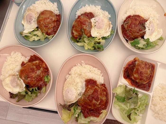 【写真・画像】 辻希美、中学生が泊まりに来て大量に作った料理「私の悪阻中はお泊まり会出来てなかったから」 　1枚目