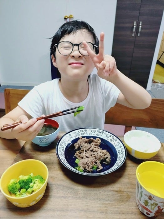 【写真・画像】 山田花子「初めて作った」次男の苦手な食材を使用した手料理「おかわりしたよ」 　1枚目