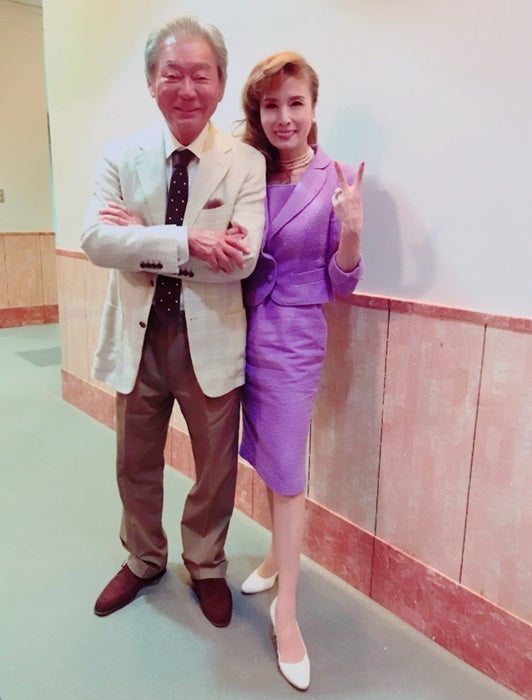【写真・画像】 小柳ルミ子、スマホのアルバムから見つけたみのもんたさんとの2ショットを公開「本当に人としても大好きな方でした」 　1枚目