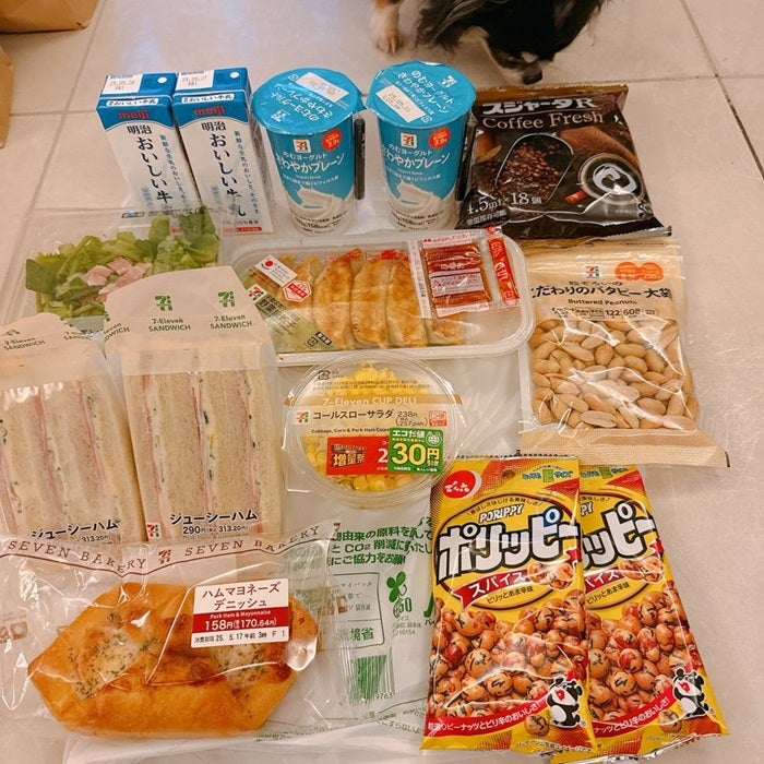 【写真・画像】 小柳ルミ子、セブンでお目当ての品を発見し購入「買い占め犯はわたくしデス」 　1枚目