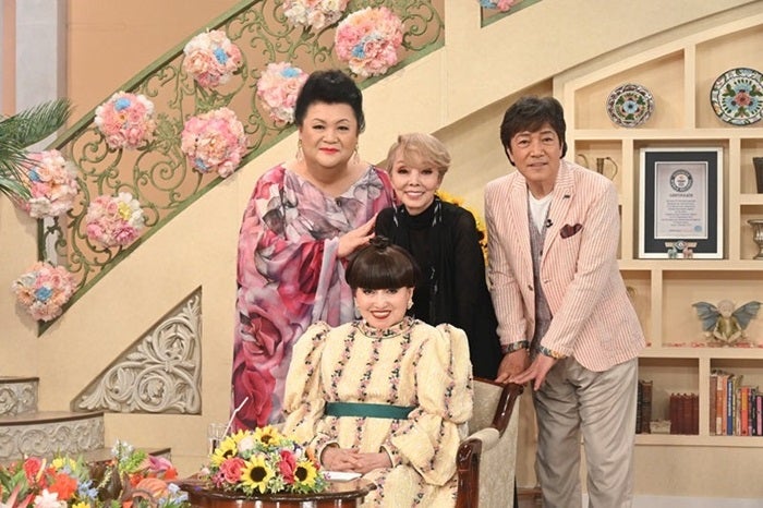 【写真・画像】 研ナオコ、久しぶりに会ったマツコ・デラックスらとの集合ショット「あっという間のお時間でした」 　1枚目