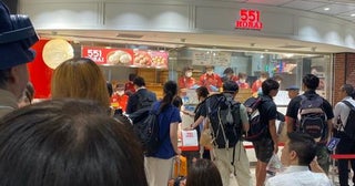 野沢直子、長い列に20分ほど並んで購入した品を公開「前回は長蛇の列に心が折れたけど、今回はあきらめない」