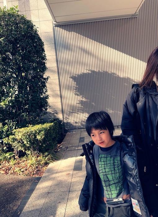 【写真・画像】 川崎希、息子が歯をぶつけて出血し病院へ「乳歯がちょっとグラグラしてしまった」 　1枚目