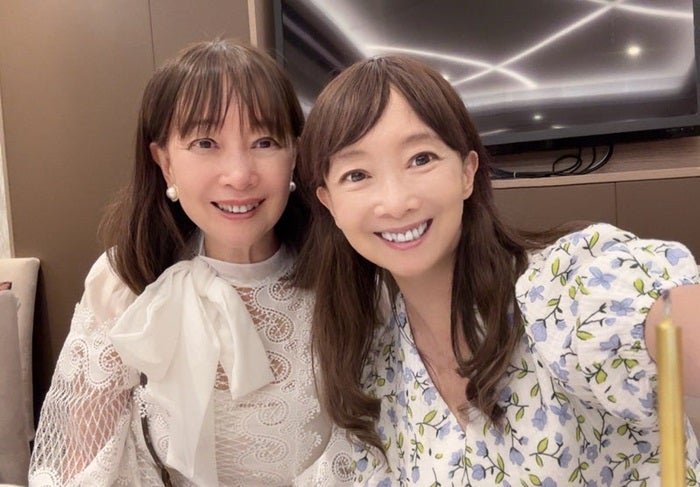 【写真・画像】 アグネス・チャン、親族16人に祝ってもらった70歳の誕生日「天国から父と母も微笑んで見守ってくれたと思います」 　1枚目