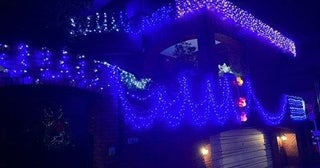 デヴィ夫人、自宅のクリスマスのイルミネーションを公開「凄い」「エレガントで素敵」の声