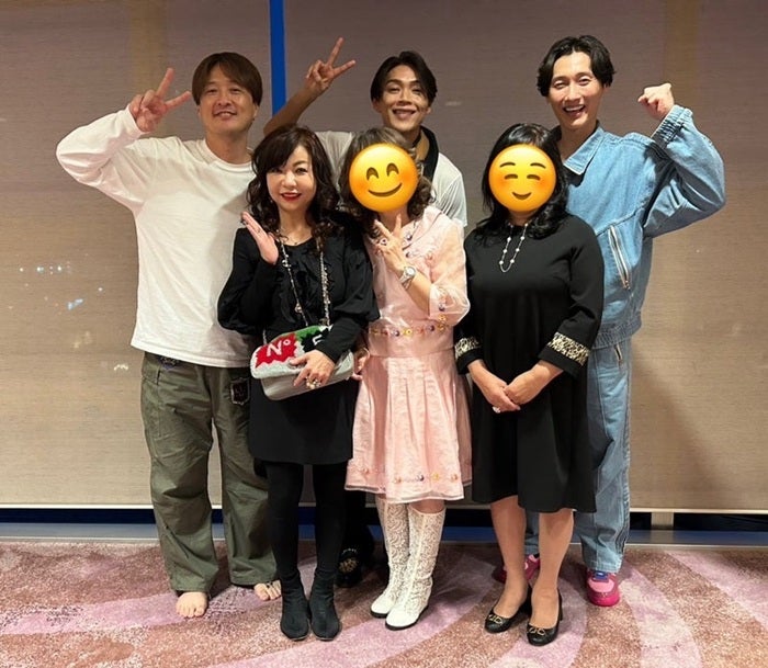 【写真・画像】 ハイヒール・モモコ、純烈のディナーショーを絶賛「サービス精神最高です」 　1枚目