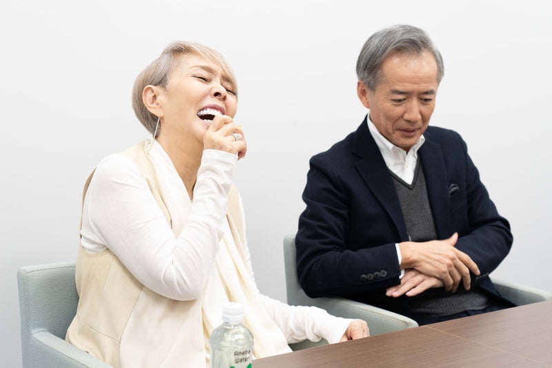 【写真】爆笑する研ナオコさんと野口さん