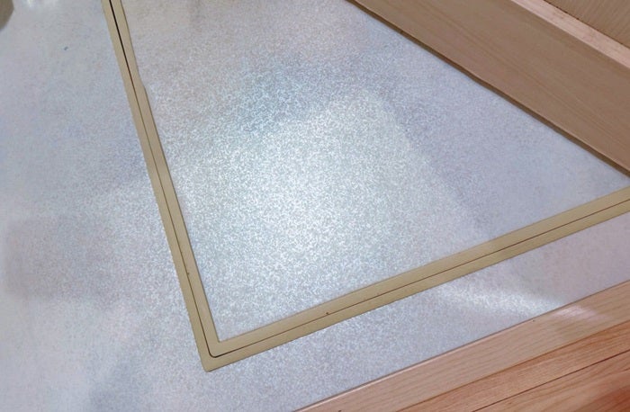 【写真・画像】 パンサー尾形の妻「恐る恐るあけたら」自宅の床下収納に入っていたもの「7年間こんなとこに眠らせてしまってごめんね」 　1枚目