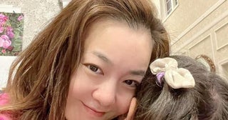 華原朋美、息子とのハグショットを公開「会いに行きました」