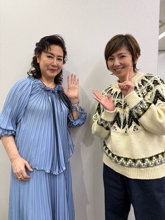 【写真・画像】 渡辺満里奈、収録現場で遭遇した人物との2ショット「なかなかお会いすることできない」 　1枚目