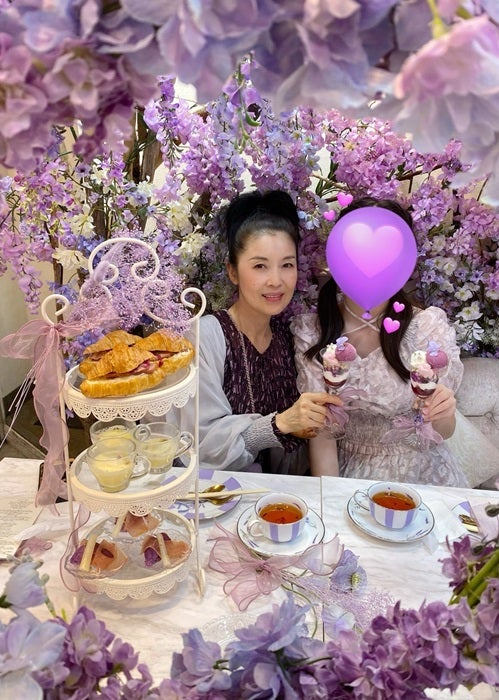 【写真・画像】 藤あや子「想像以上に豪華」高校生の孫とデートをしたことを報告「JK気分を味わいました」 　1枚目