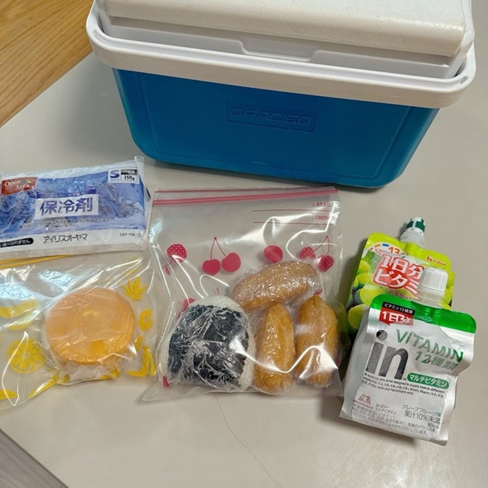 【写真・画像】 小倉優子、部活の長男に用意した補食を公開「おにぎりの中身は、唐揚げ」 　1枚目