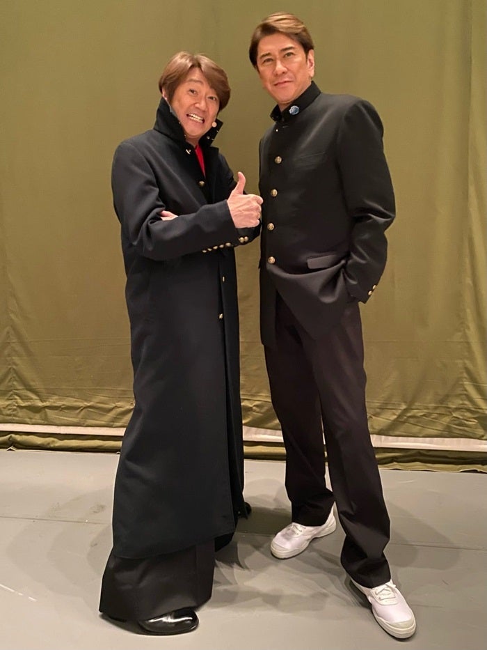 【写真・画像】 川崎麻世、近藤真彦との60代の学ラン姿を公開「違和感ありありー！？」 　1枚目