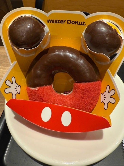 【写真・画像】 「発売を聞きつけて」娘が即食べに行ったミスドの新作「めちゃくちゃ可愛い」 1枚目