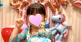 飯田圭織、オーダーメイドした娘の誕生日ケーキを公開「娘の希望を伝えてデザイン」