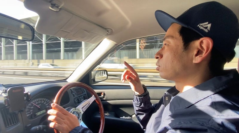 【画像】運転をするタケト