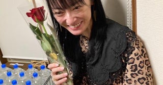 遠野なぎこ、整形外科でレントゲン検査を受けた結果「全治3週間。困った」