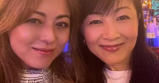 武田久美子、同期の岩井小百合との2ショットに「二人とも美しい」「お若くて綺麗」の声