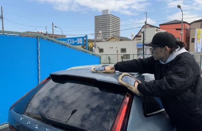 【写真・画像】 あいのり・桃の夫、洗車の為に新調したグッズを紹介「車の内外ともヤバいくらいに汚れ散らかって」 　1枚目