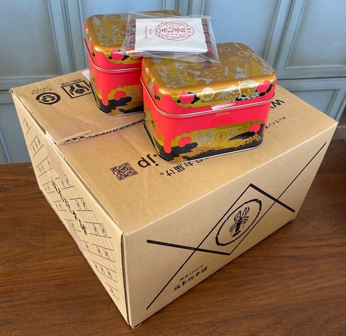 【写真・画像】 假屋崎省吾、お取り寄せして大正解だった品を紹介「絢爛豪華な雰囲気がいい」 　1枚目