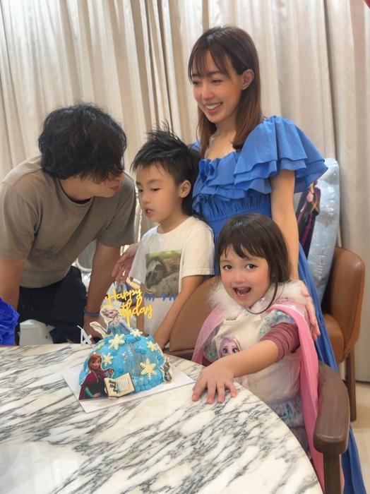 【写真・画像】 アレク、可愛い娘の4歳の誕生日を祝福「強い美人ちゃんに育っています」 　1枚目